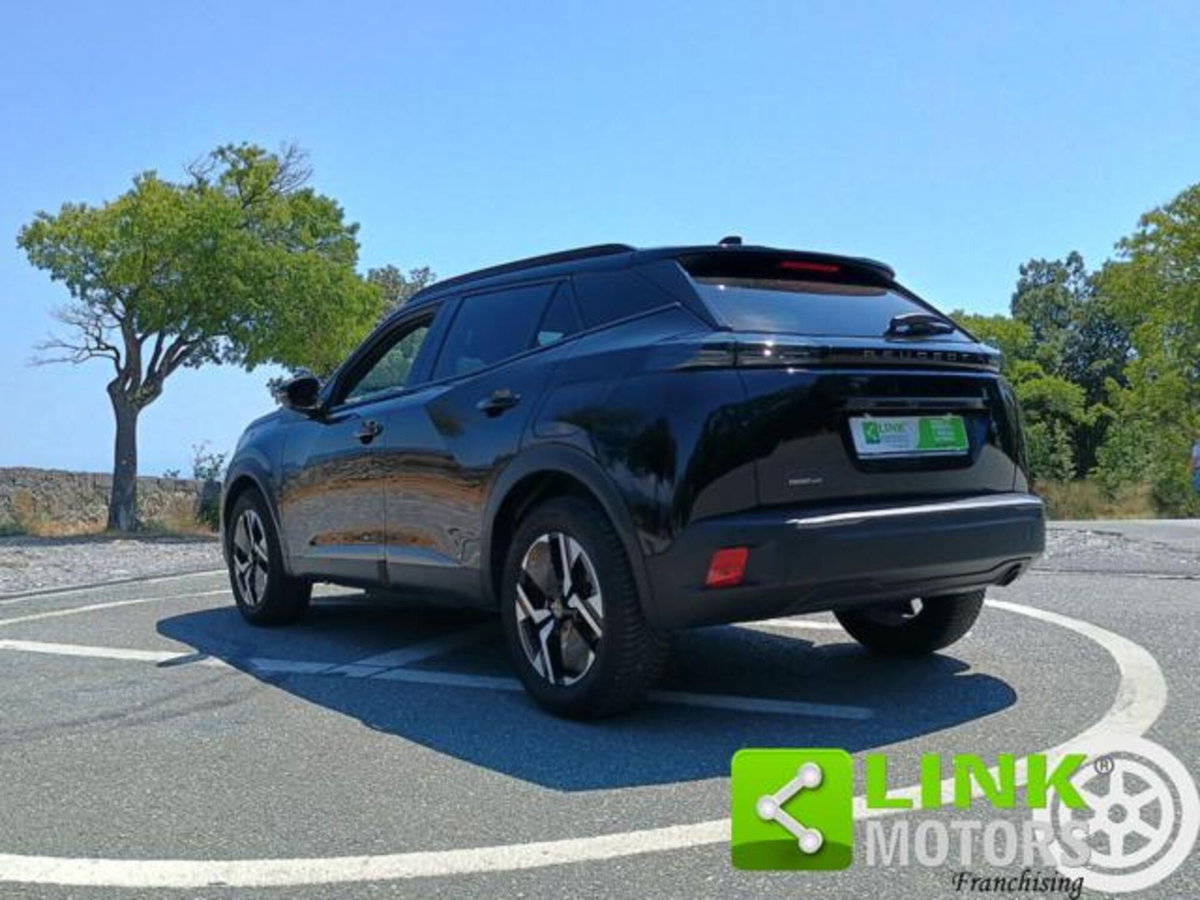 Peugeot 2008 PureTech 100 S&S Allure (6)