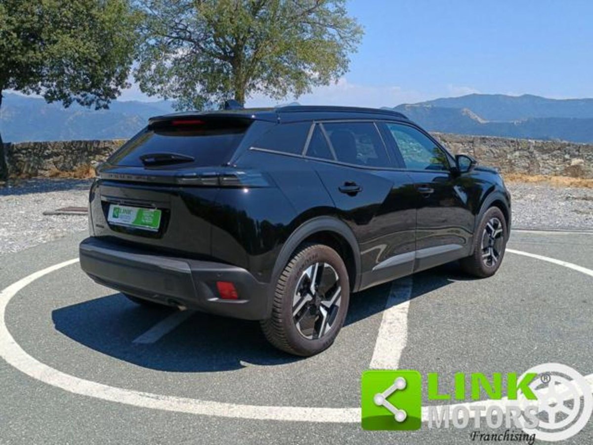 Peugeot 2008 PureTech 100 S&S Allure (7)