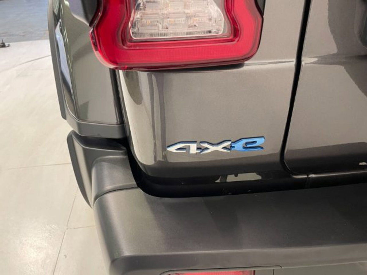 Jeep Wrangler Unlimited 2.0 atx phev Sahara 4xe auto (13)