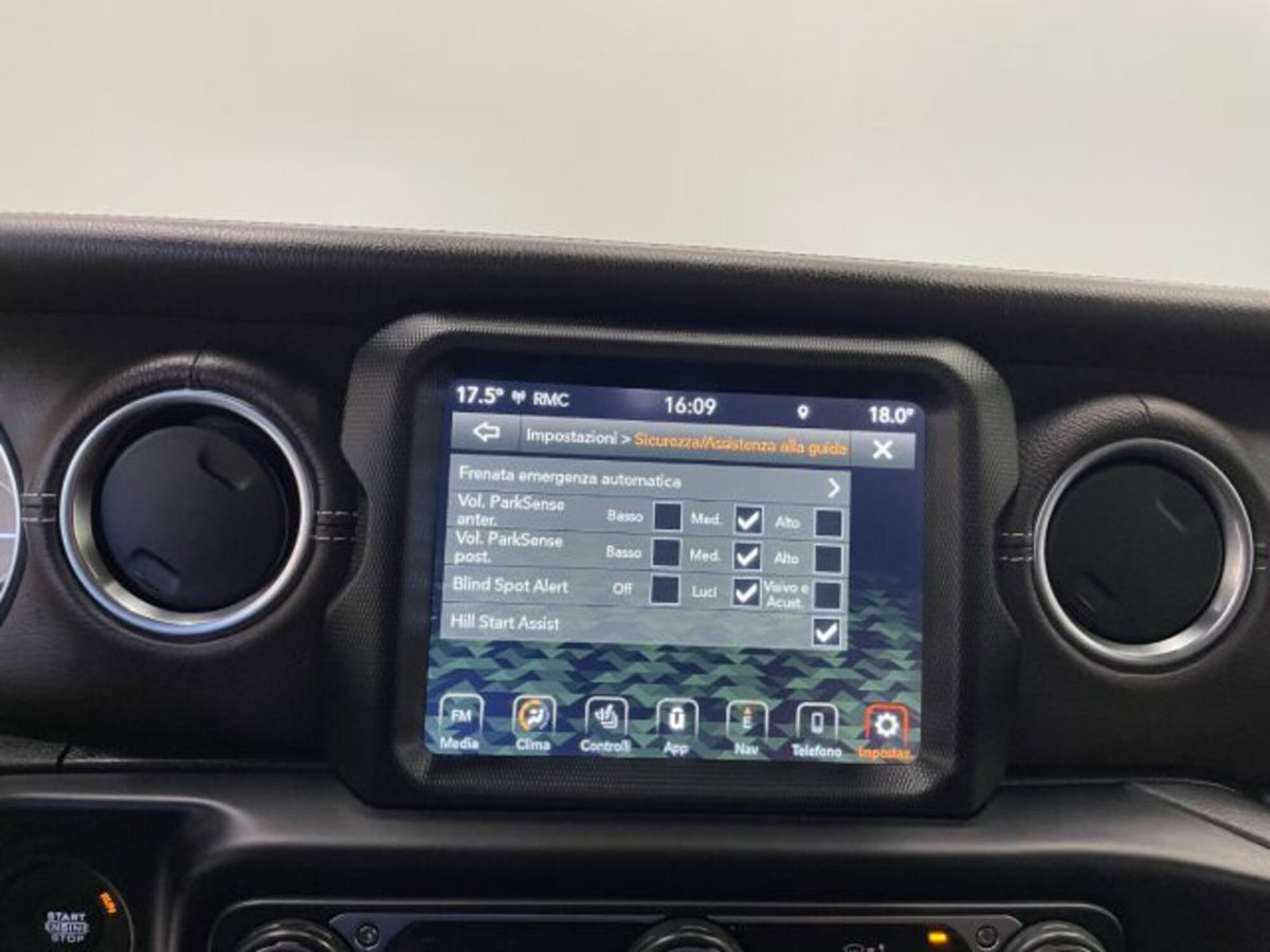 Jeep Wrangler Unlimited 2.0 atx phev Sahara 4xe auto (20)
