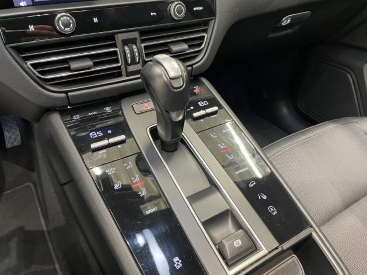 Porsche Macan 2.0 265cv pdk (14)