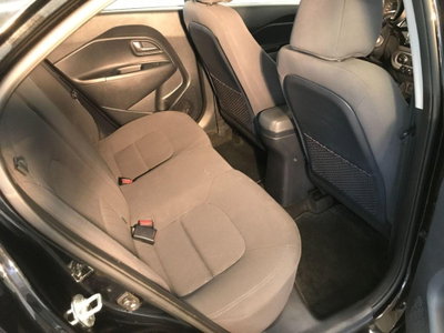 Kia Rio 1.2 CVVT 5p. Active (17)