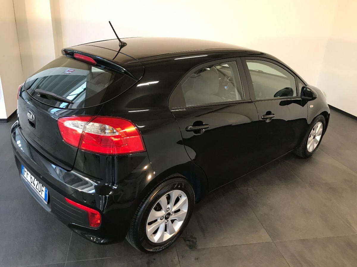 Kia Rio 1.2 CVVT 5p. Active (4)