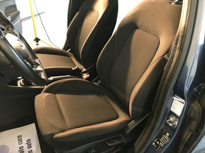 Ford Fiesta 1.1 85 CV 5 porte ST-Line (12)