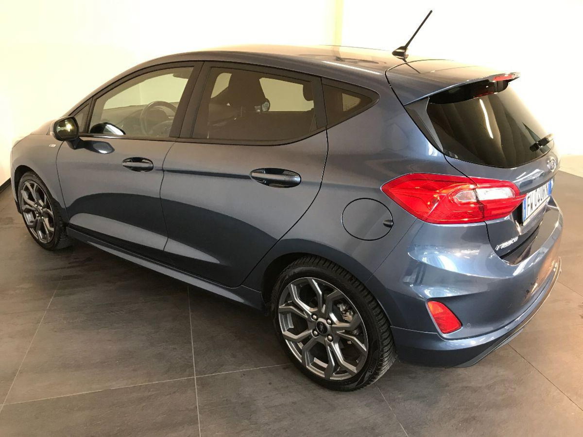 Ford Fiesta 1.1 85 CV 5 porte ST-Line (5)