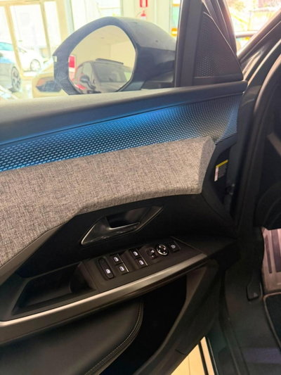 Peugeot 3008 1.2 hybrid GT Exclusive 145cv e-dcs6 (10)