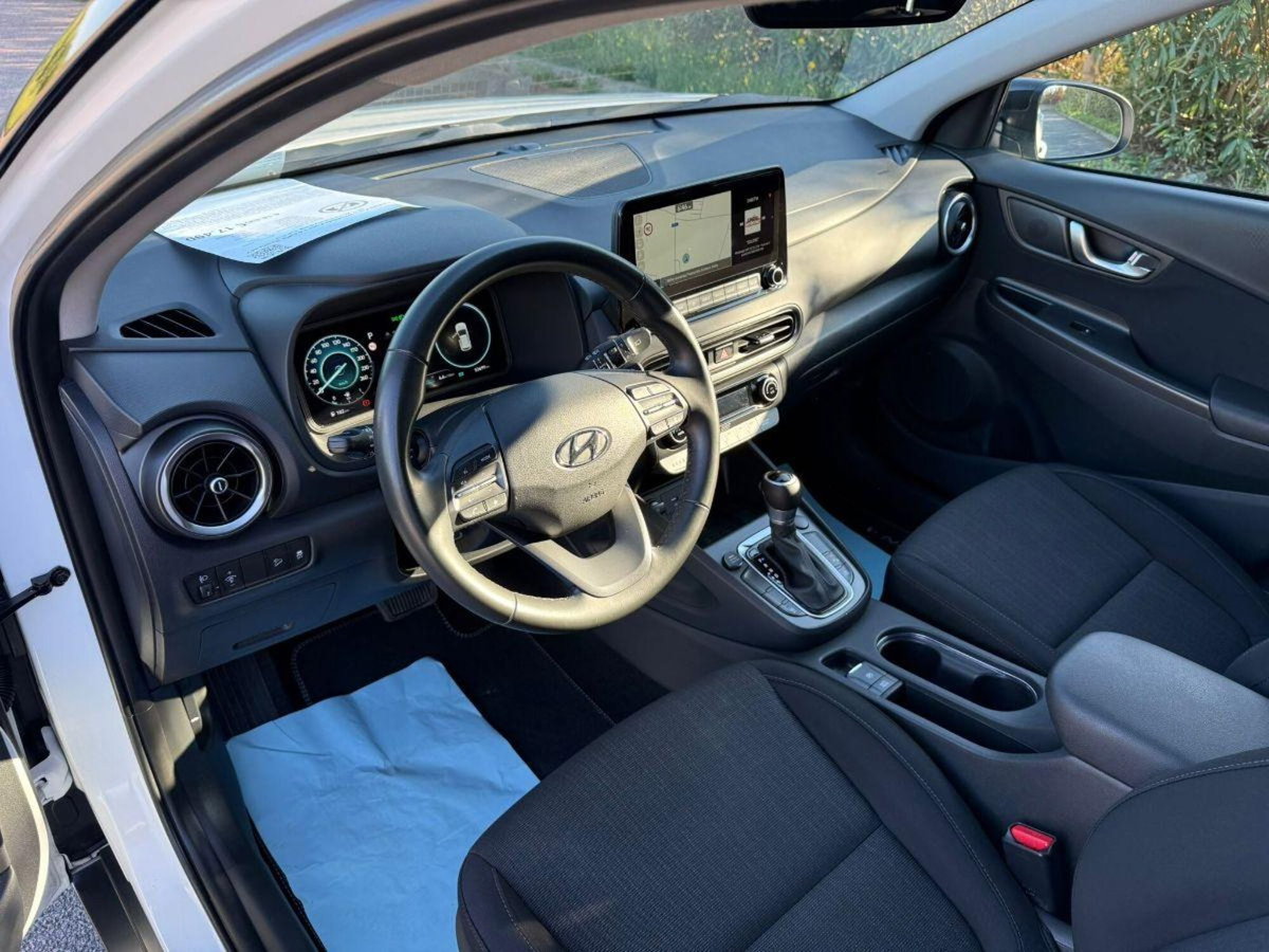 Hyundai Kona 1.6 CRDI Hybrid 48V DCT XLine (8)