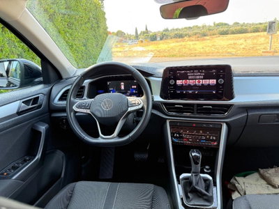 Volkswagen T-Roc 2.0 tdi Life 150cv dsg (11)