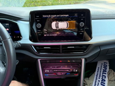 Volkswagen T-Roc 2.0 tdi Life 150cv dsg (12)