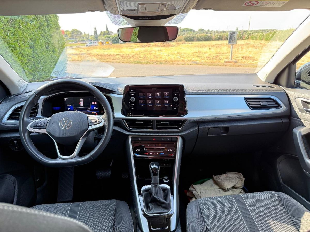 Volkswagen T-Roc 2.0 tdi Life 150cv dsg (15)