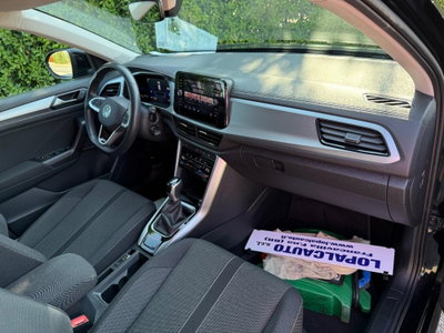 Volkswagen T-Roc 2.0 tdi Life 150cv dsg (17)