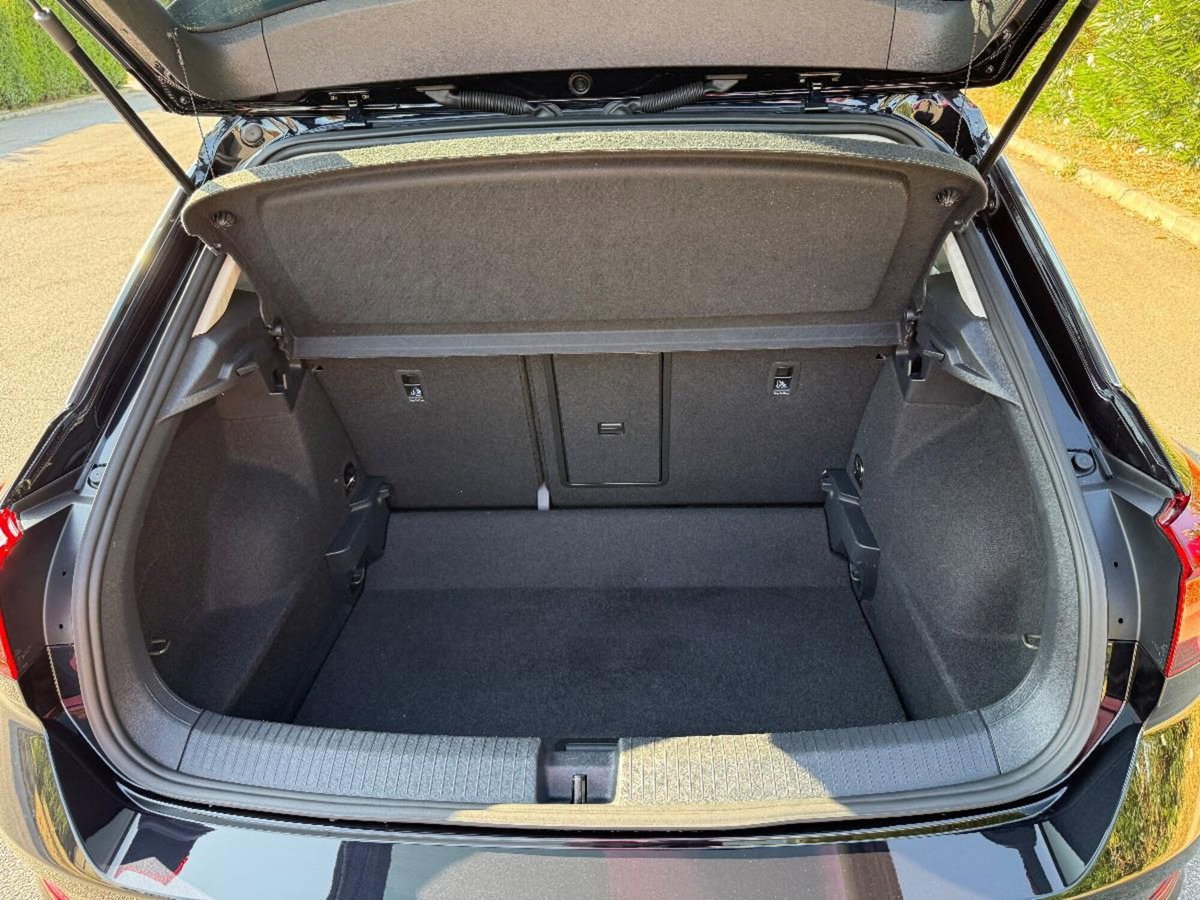 Volkswagen T-Roc 2.0 tdi Life 150cv dsg (18)