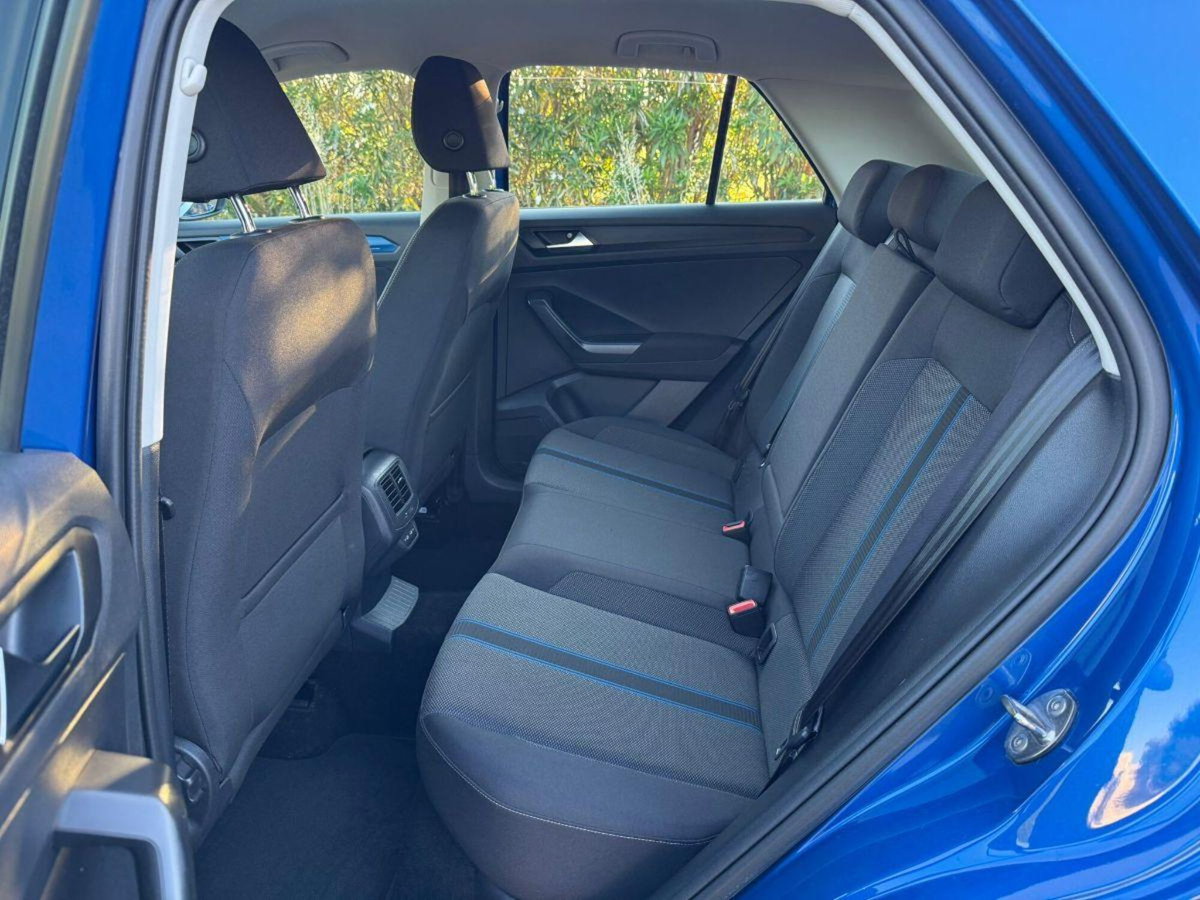 Volkswagen T-Roc 2.0 tdi Style 115cv (14)