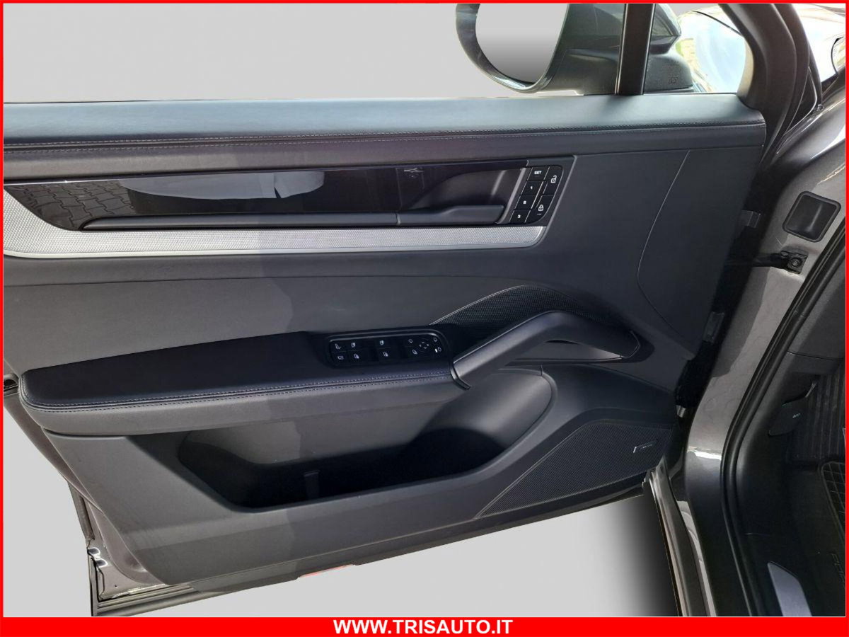 Porsche Cayenne 3.0 e-hybrid tiptronic (16)