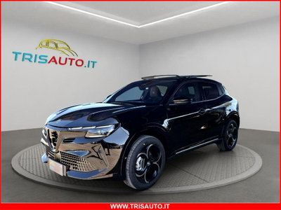 Alfa Romeo Junior elettrica Intensa 156cv (3)