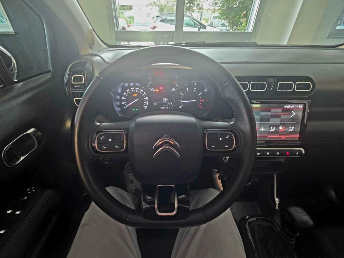 Citroen C3 Aircross BlueHDi 110 S&S Shine Pack (15)