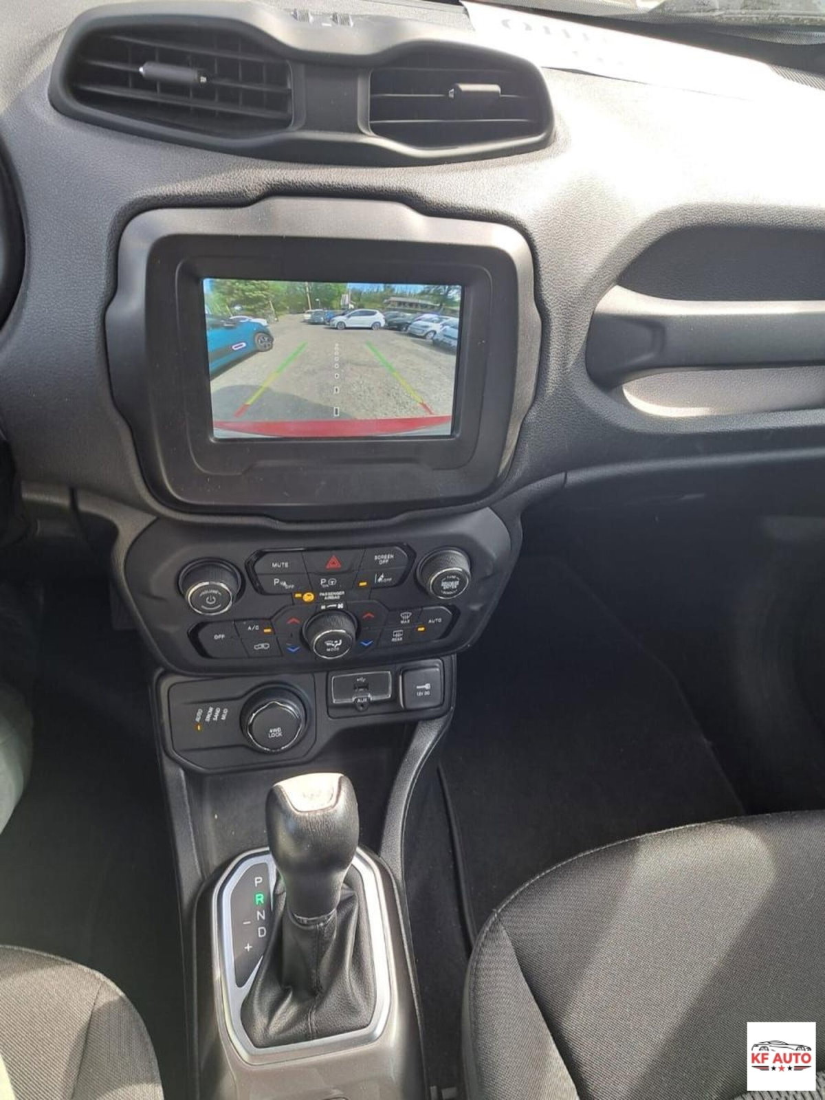 Jeep Renegade 1.4 MultiAir 170CV 4WD Active Drive Limited (12)