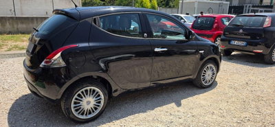 Lancia Ypsilon 1.2 69 CV 5 porte GPL Ecochic Gold (7)
