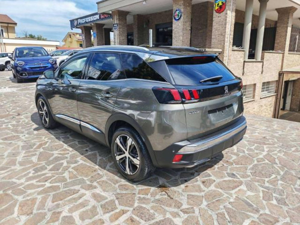 Peugeot 3008 BlueHDi 130 S&S EAT8 GT Line (4)