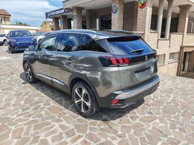 Peugeot 3008 BlueHDi 130 S&S EAT8 GT Line (4)