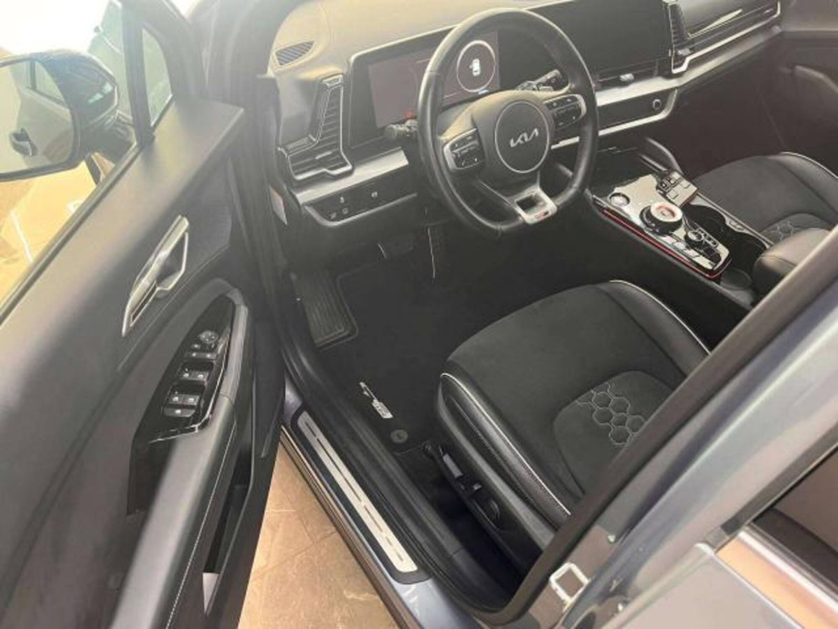 Kia Sportage 1.6 TGDi HEV AWD AT GT-line (12)