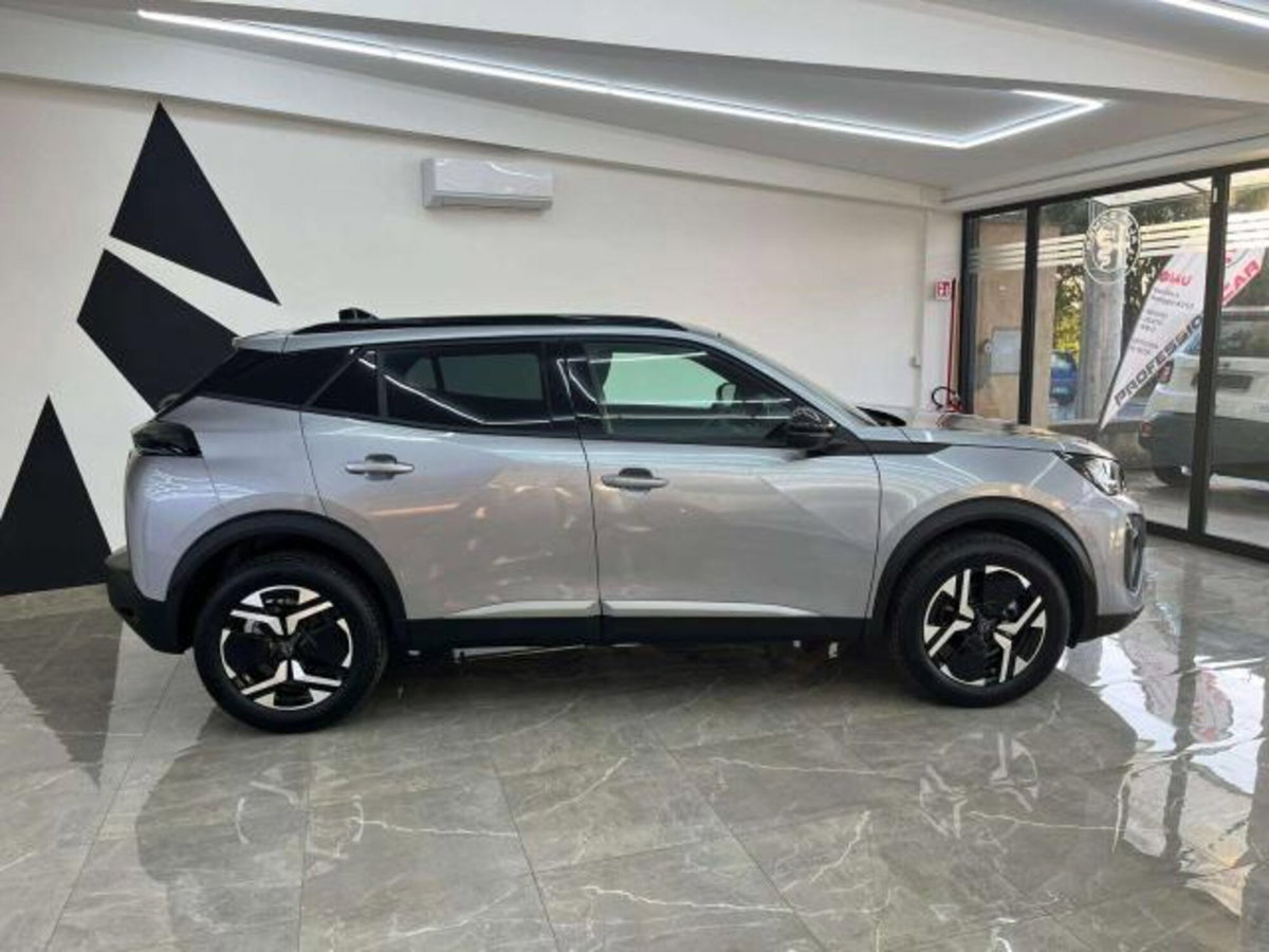 Peugeot 2008 1.2 puretech Allure s&s 100cv (10)