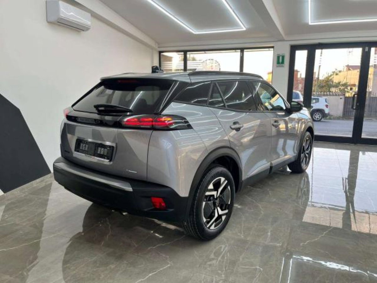 Peugeot 2008 1.2 puretech Allure s&s 100cv (12)