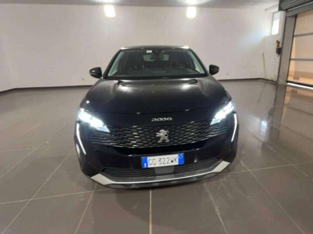 Peugeot 3008 BlueHDi 130 S&S Allure (2)