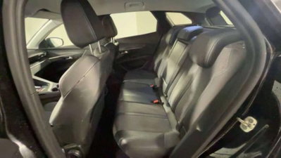 Peugeot 3008 BlueHDi 130 S&S Allure (9)