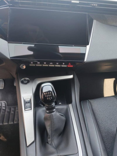 Peugeot 308 PureTech Turbo 130 S&S Allure Pack (13)