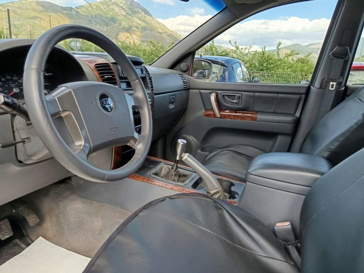 Kia Sorento 2.5 16V CRDI 4WD EX Comfort (10)