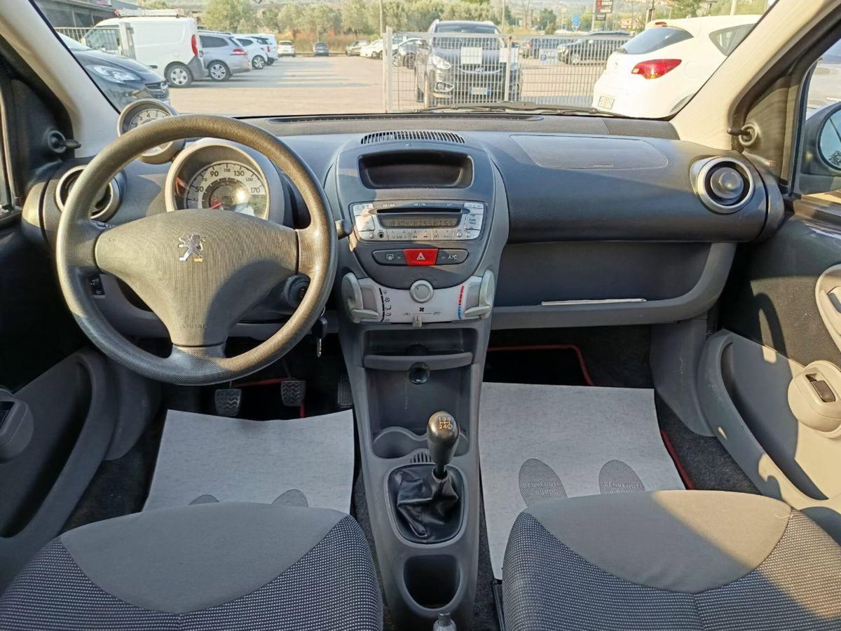 Peugeot 107 68CV 5p. Urban Move (15)