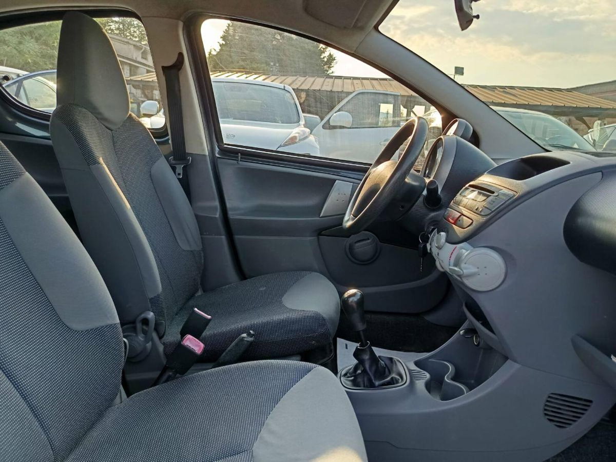 Peugeot 107 68CV 5p. Urban Move (18)