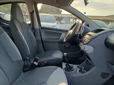 Peugeot 107 68CV 5p. Urban Move (18)