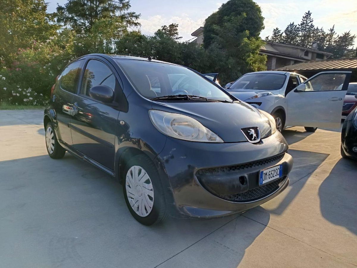 Peugeot 107 68CV 5p. Urban Move (4)