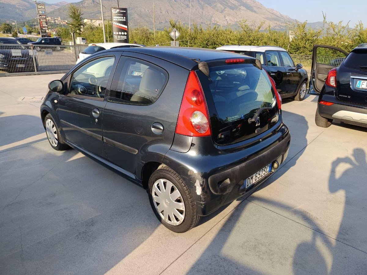 Peugeot 107 68CV 5p. Urban Move (9)