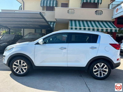 Kia Sportage 1.6 ECO GPL+ 2WD Cool (2)