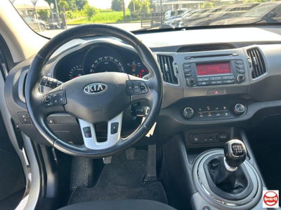 Kia Sportage 1.6 ECO GPL+ 2WD Cool (9)