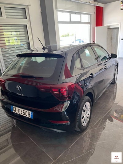 Volkswagen Polo 1.0 tsi Life 95cv (10)