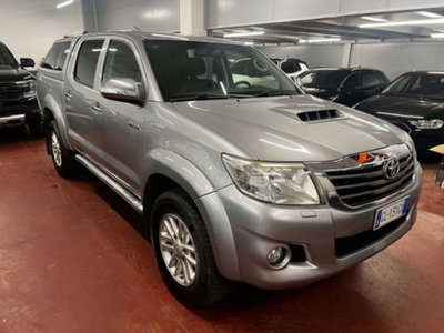 Toyota Hilux 3.0 D-4D 4WD 4p. Double Cab SR usato