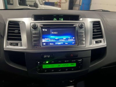 Toyota Hilux 3.0 D-4D 4WD 4p. Double Cab SR (13)
