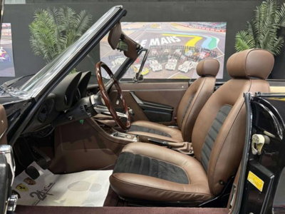 Alfa Romeo Spider 2.0 Veloce (10)