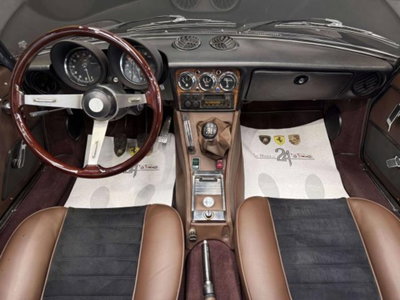 Alfa Romeo Spider 2.0 Veloce (14)