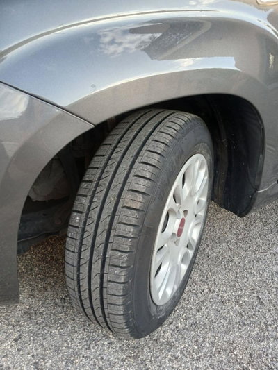 Fiat Panda 1.0 FireFly S&S Hybrid (4)