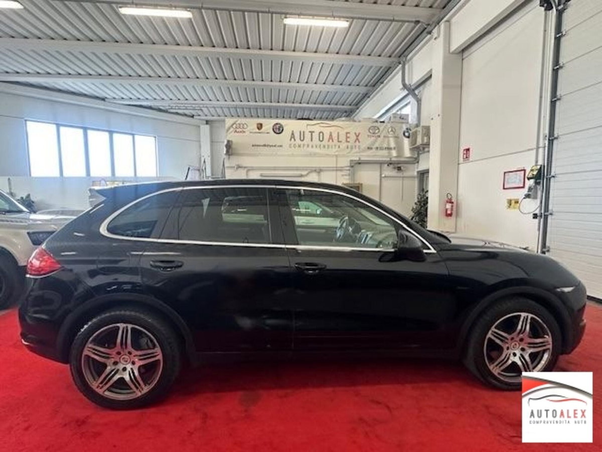 Porsche Cayenne 3.0 Diesel (16)