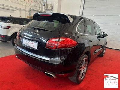 Porsche Cayenne 3.0 Diesel (4)