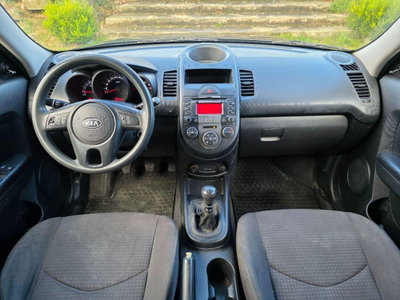 Kia Soul 1.6 CRDi VGT Cool (10)