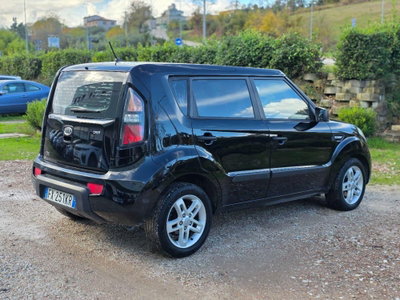 Kia Soul 1.6 CRDi VGT Cool (6)