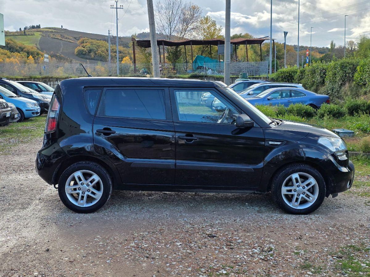 Kia Soul 1.6 CRDi VGT Cool (7)