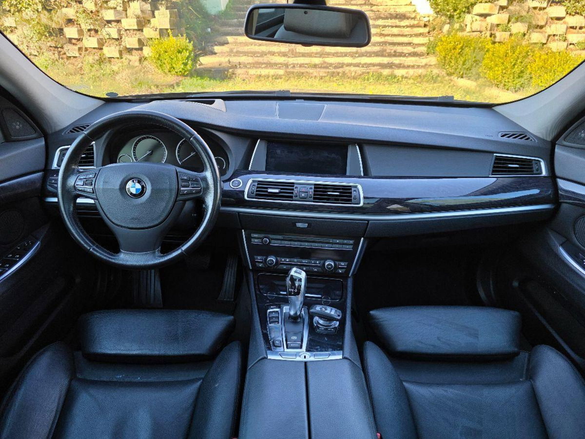 BMW Serie 5 GT 550i  Futura (16)